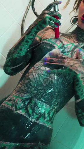 Wand Wonder Teen's Shower Solo Play   Clip 1