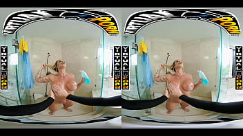 VIRTUALPORN.COM - Busty Blonde MILF Robbin Banx Seduces Step Son In Shower