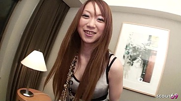 Japanese Teen Pickup and Talk to multiple Facial Cumshot and Bukkake by Stranger in Uncensored JAV