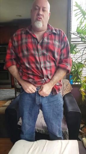 Bear Jerks off in Green Socks