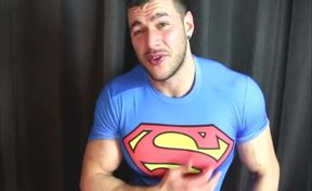 Superman Ripples His big Muscles