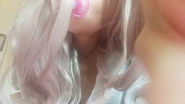 's is tired of sucking only the pacifier