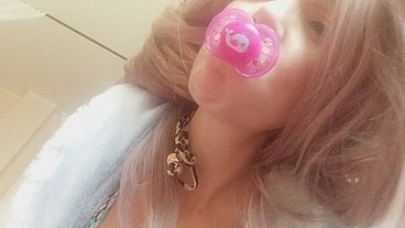 's is tired of sucking only the pacifier