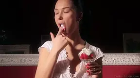 Delicious - Victoria Sweet - TheLifeErotic