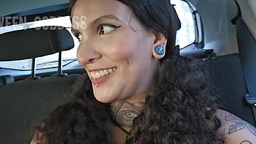 Having fun in the taxi... without the driver knowing