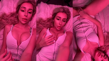 Are you feeling as horny as I am?? 😈 #sexy #blonde #horny #pussy #masturbation
