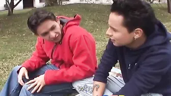 Three amateur twinks have a kinky hardcore threesome