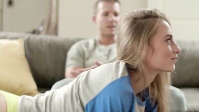 Step sis Tyler Quinn got stuck in sink and asked her step bro for help (Kyler Quinn)