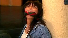 Kathryn Bernardo Cleave Gagged