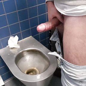 Big fat cock with ring jerk off in public toilete in Germany.