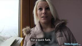 Public Sex Heiße Blondine Lucy Shine nimmt Bargeld für Sex