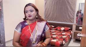 Seeing the beautiful wife, the husband did not stay with the husband, started having sex as soon as he came from the office