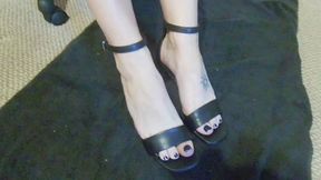 Sexy Mexi My Toe Skills Wiggling in my Heels Pt2