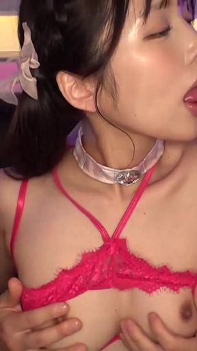 Gal Idol Gives Extreme Fan Service with a Sloppy Licking and S.a Facial Cum Shower at an off-paco Photo Session. Chapter.3