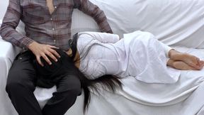 Seeing my mother-in-law&#039;s thin waist and thick ass, my penis became erect.