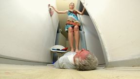 Danielle's Hall Trampling 8 FLOOR CAM (4K)