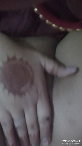 Bhabhi ji ne chut ko ragda bhabhi ji ne chut ko masla   Clip 1