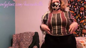 Hucowbella Strip Tease