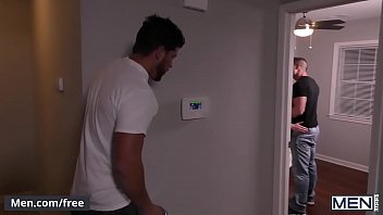 Men.com - Reverse Peeping Tom Part 3