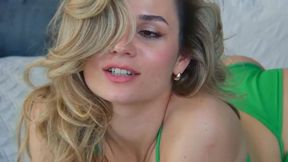 HelenWaldorf's Soft Seductive Presence