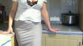 Busty mature wife flashes her big tits and fat pussy