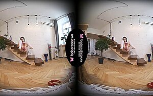 Solo brunette cheerleader Bloom Lambie enjoys her hot pussy with a vibrator in VR.