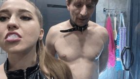 Amazing! b90 Princess Bertie Humiliate a slave in the bathroom ( mobil )