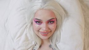 CREATIVE MAKE UP FACE FETISH