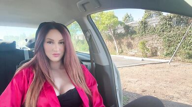 Artemisia Love hot solo 420 smoke sesh in the car