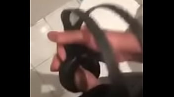 Headphones cumshot