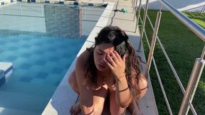 lesbian sex I fuck my stepdaughter's big pussy in the pool