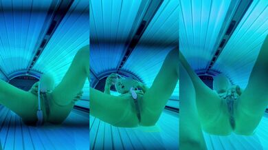 Squirting in tanning bed