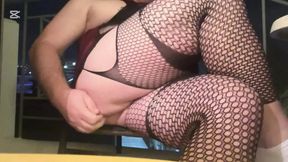 i'm a dirty whore kross and i feel like a woman who wants to fuck and get pregnant