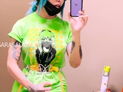 Brunette Tranny jerking in hard dick in solo Webcam