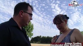 Üppige deutsche mutter auf der straße angesprochen