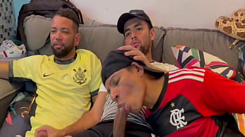 SEXO COM MACHOS DOTADOS DEPOIS DO FUTEBOL.