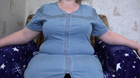 Chubby mature with gorgeous curves orders you to jerk off and seduces you with her big boobs