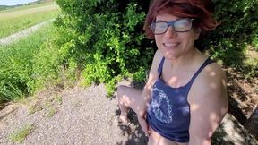 Outdoor Blowjob and a Hot Quicky