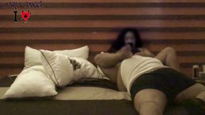 mi companero de trabajo me invita al hotel