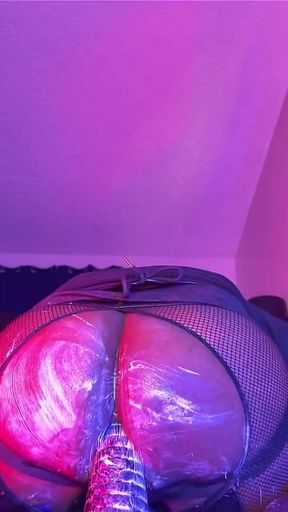 Bubble Butt Piggy Goes on Nasty Joyride