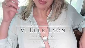 Elle Lyon Smoking Compilation VI