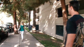 Milf-puuma Alexis Texas saa anaaliseksiä isolla kullilla Billy Gliden toimesta