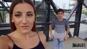 Blonde Gala's Twerking Turns into Wild Outdoor Passionate Heat