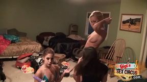Gigi'_s Sex Circus - 2 Girls 1 Vibrator