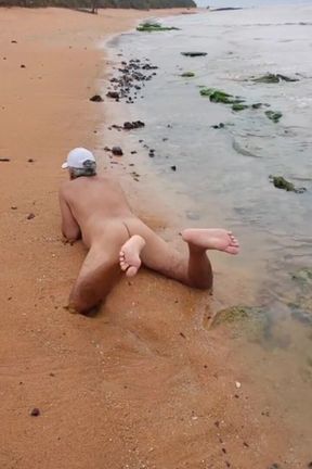 Ladysilva Sexy Ass on the Beach