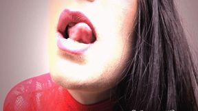 Simple Lip Addict (480p)