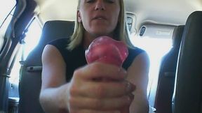 Handjob facesit in the smothervan