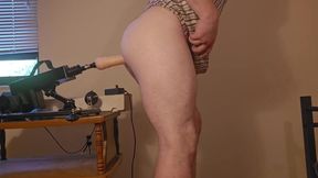 Fat Ass Destroyed by Anal Machine Until Cumshot Explosion