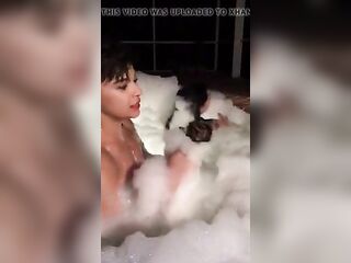 Periscope - Girls in Bubble Bath