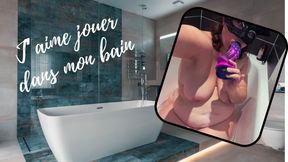 Sultry MILF cheats with dildo while hubby is away